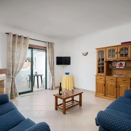 Apartamento T1 C/piscina E A 300m *