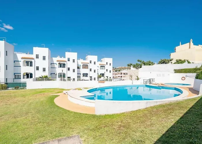 T1 C/piscina E A 300m Carvoeiro (Lagoa)