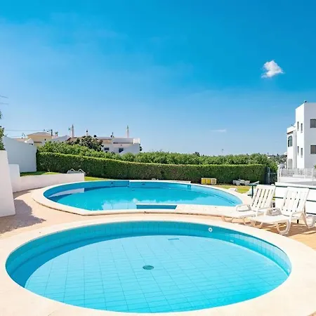 T1 C/piscina E A 300m Apartment